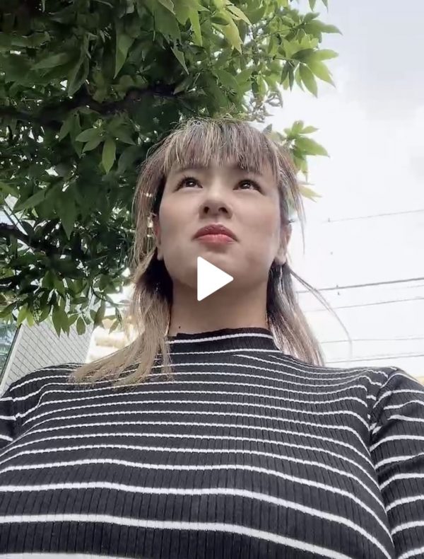 春菜はな【ローター】感じるのを我慢しながら散歩 ムービー - 画像 (3)