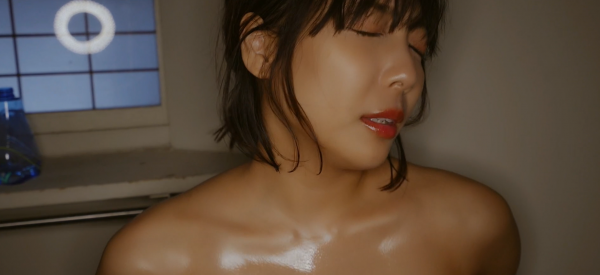 麻倉まりな★【過激10分越え】オイルマッサージ セクシームービー - 画像 (3)
