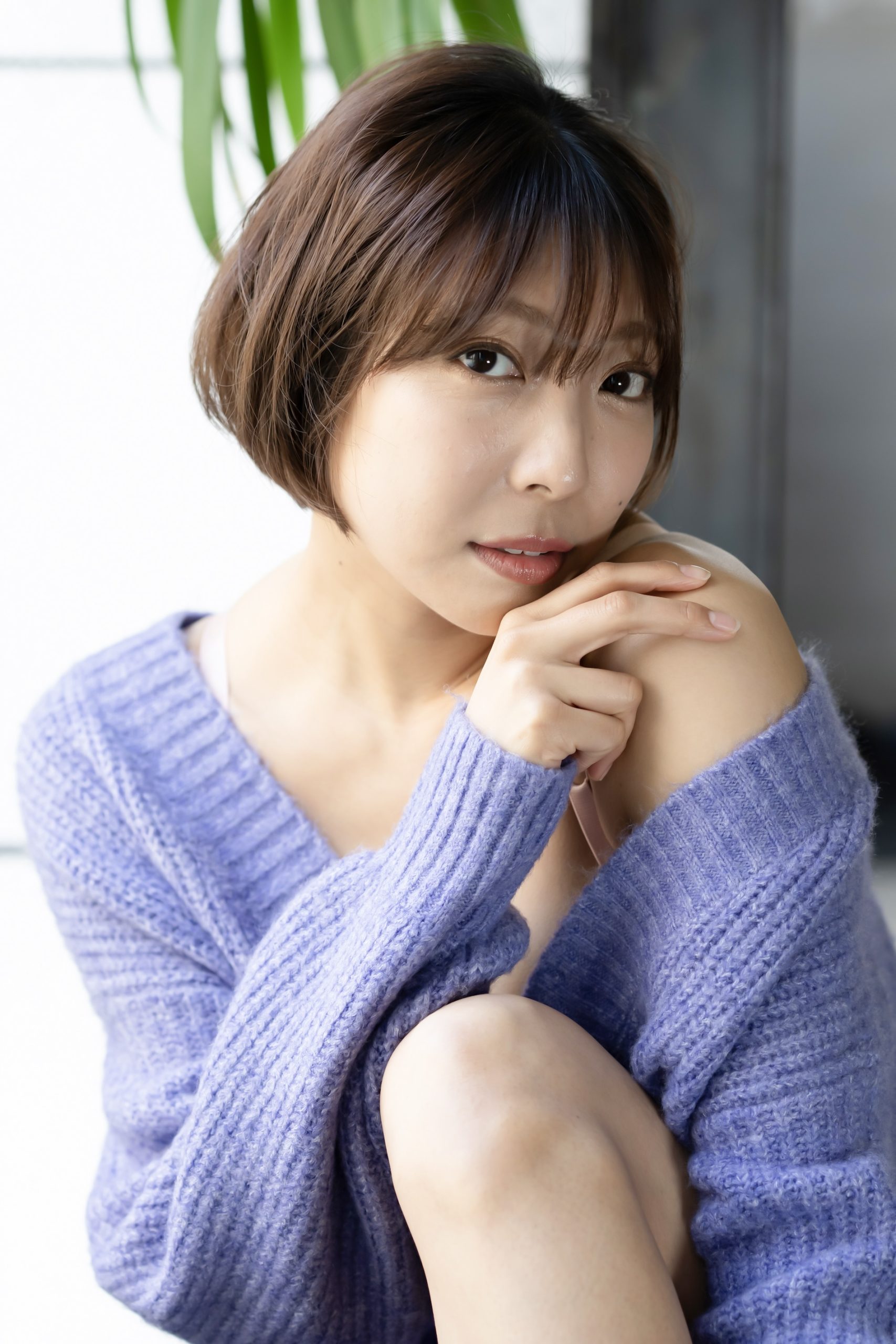 麻倉まりな★【着用動画付き】ファンクラブサイトで着用【私物】ランジェリー上下&カーディガン&チェキ - 画像 (4)