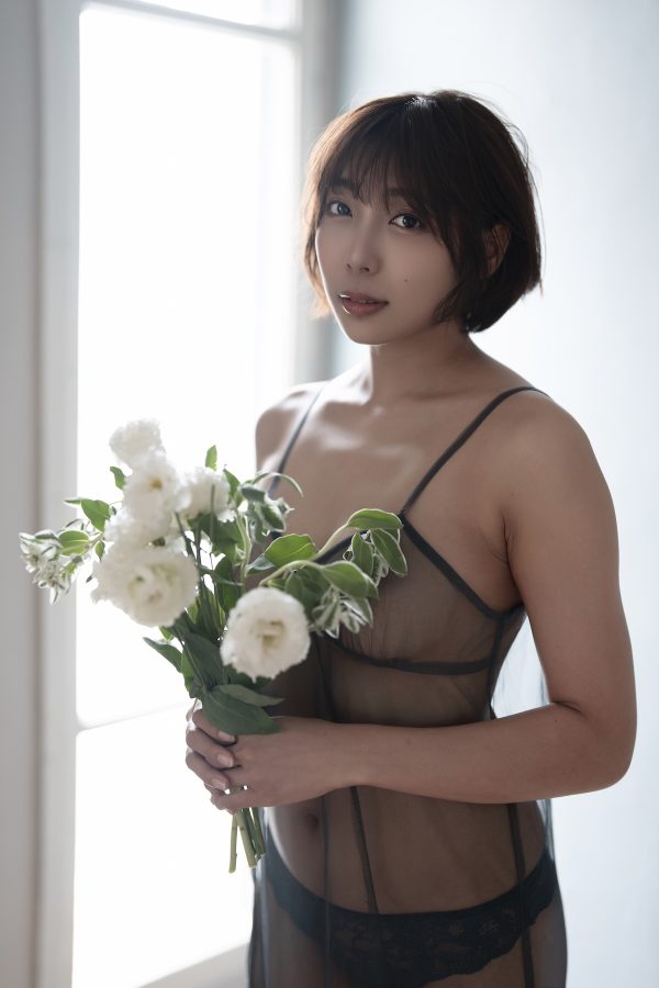 麻倉まりな★【限定メイキング動画付き】撮影着用済”シースルーワンピ”＆”パンティ”＆”チェキ” - 画像 (2)
