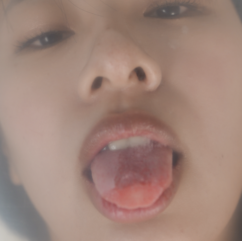 春菜はな★※セクシー注意※【超接写】「ベロキス＆胸」