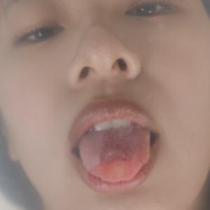 春菜はな★※セクシー注意※【超接写】「ベロキス＆胸」