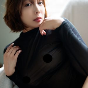 麻倉まりな★【限定メイキング動画付き】撮影着用済〈私物〉”上下ランジェリー”&”シースルートップス”&”チェキ”