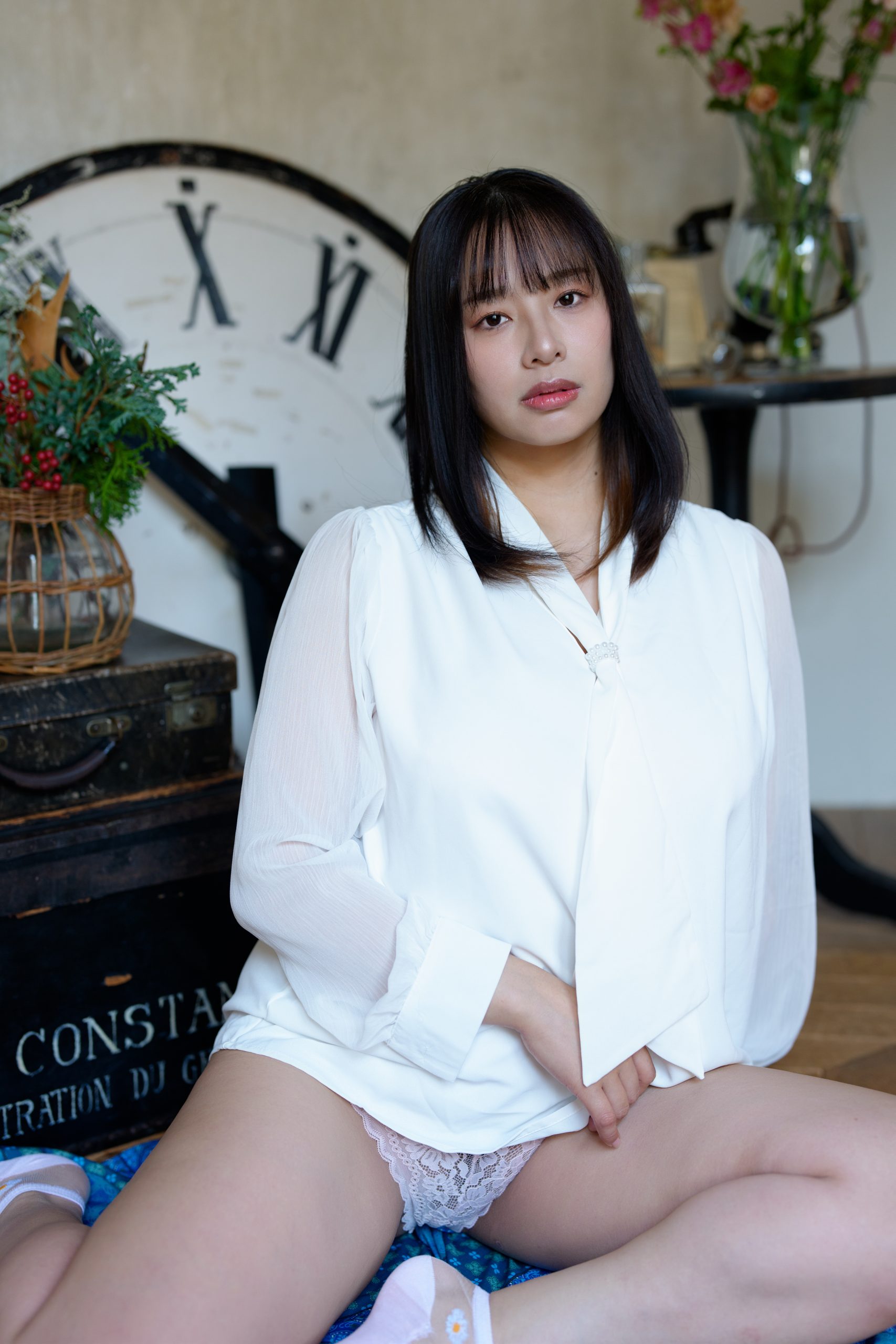 春菜はな★【限定メイキング動画付き】撮影着用済〈私物5点セット〉 - 画像 (4)