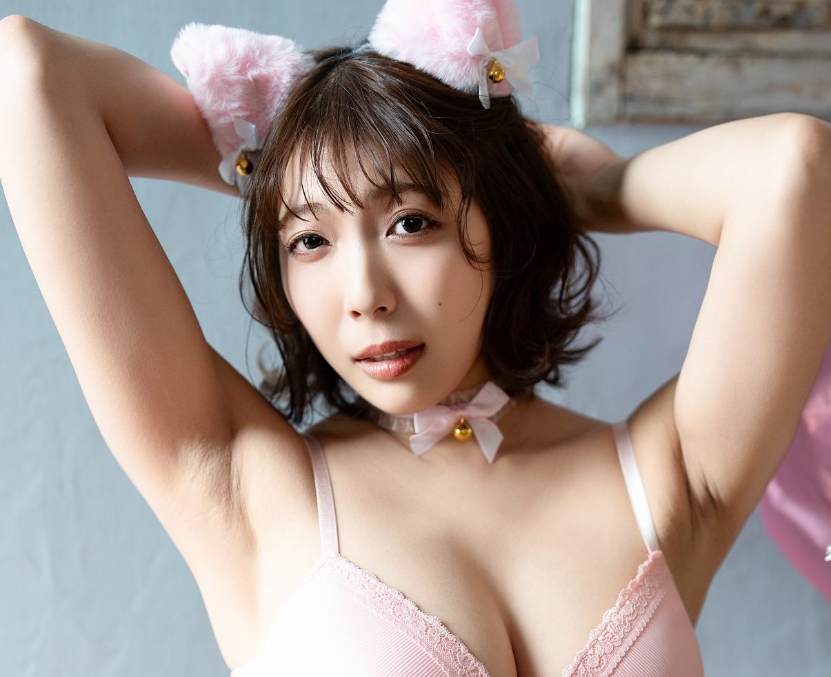 麻倉まりな★【限定メイキング動画付き】撮影着用済 〈私物〉上下ランジェリー&猫耳&チェキ