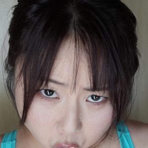 青木りん★【競泳水着】「挟みながらペロペロ」