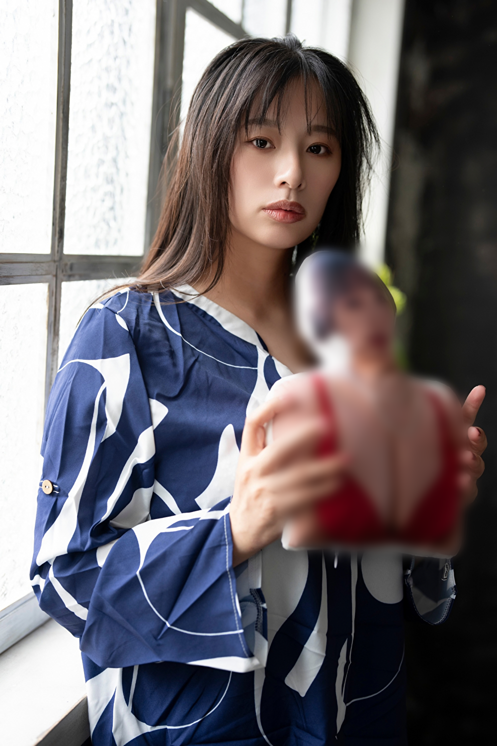 春菜はな★💗世界で1つだけ‼ 限定“ミニ抱き枕”付き💗【くちゅくちゅ🔞動画で着用】〈私物4点セット〉 - 画像 (2)