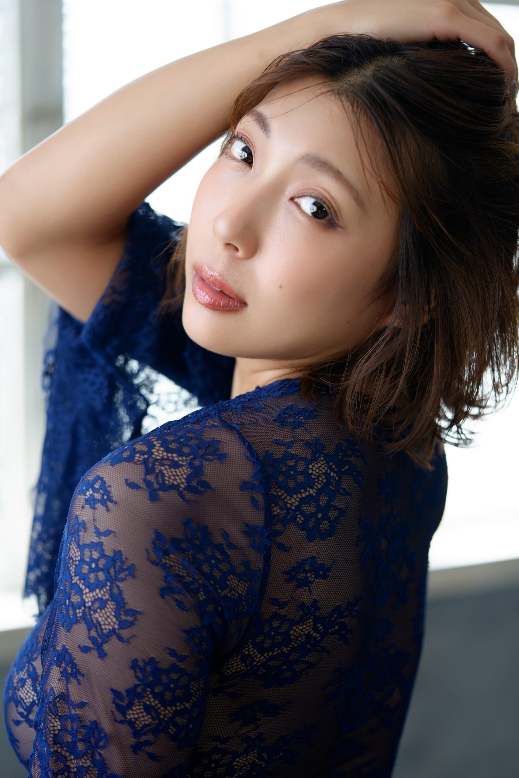 麻倉まりな★💗世界で1つだけの“ミニ抱き枕”付き💗【落札者のみ動画GET‼&着用生写真‼】レースボディスーツ&ストッキング - 画像 (5)